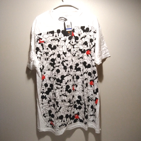 Disney Other - Disney Mickey Mouse White Short Sleeve T-shirt With Mickey's Everywhere